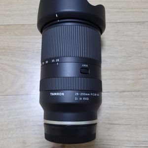탐론 28-200mm F2.8-5.6
