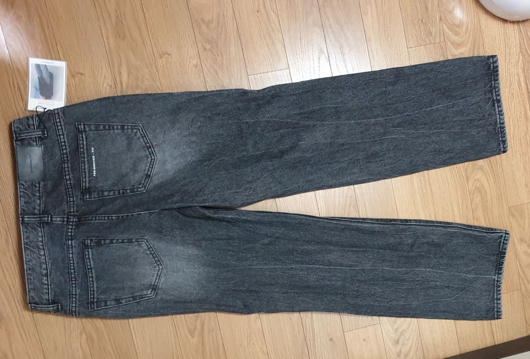 페이탈리즘 와이드핏 블랙진 #0245 새상품--1