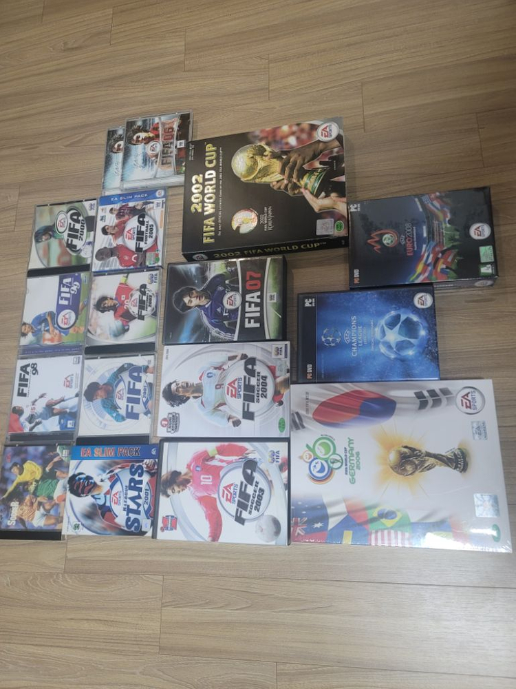 피파 시리즈 고전게임 CD fifa 모음 판매합니다--0