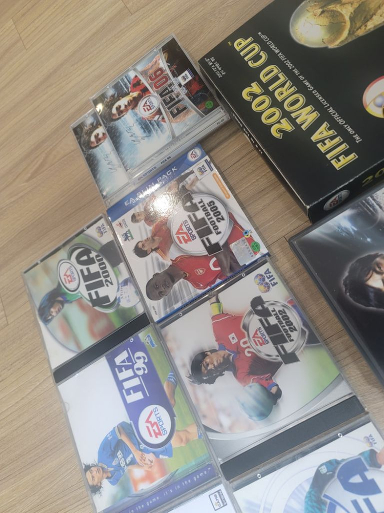 피파 시리즈 고전게임 CD fifa 모음 판매합니다--2