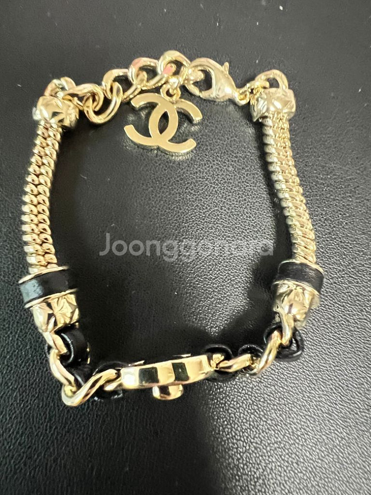 샤넬 팔찌 20cm--1