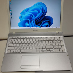 삼성노트북 NT500R5L 부품
