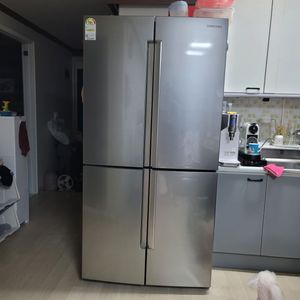 삼성4도어냉장고 854L