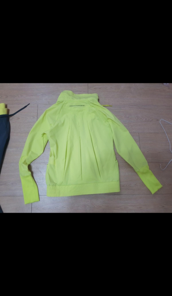 데상트 트레이닝세트 80--6