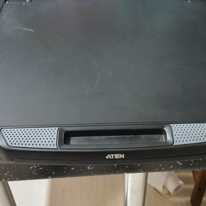ATEN lcd console