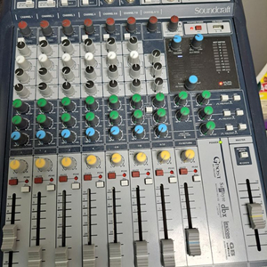 soundcraft Signature 10