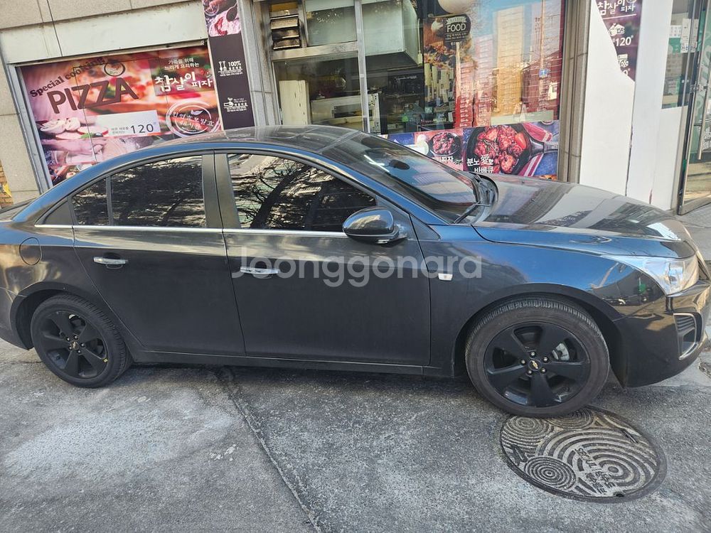 쉐보레 크루즈 더 퍼팩트 블랙 1.8 ltz 풀옵션--2