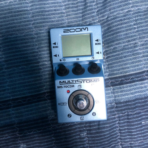 줌 Zoom ms-70CDR