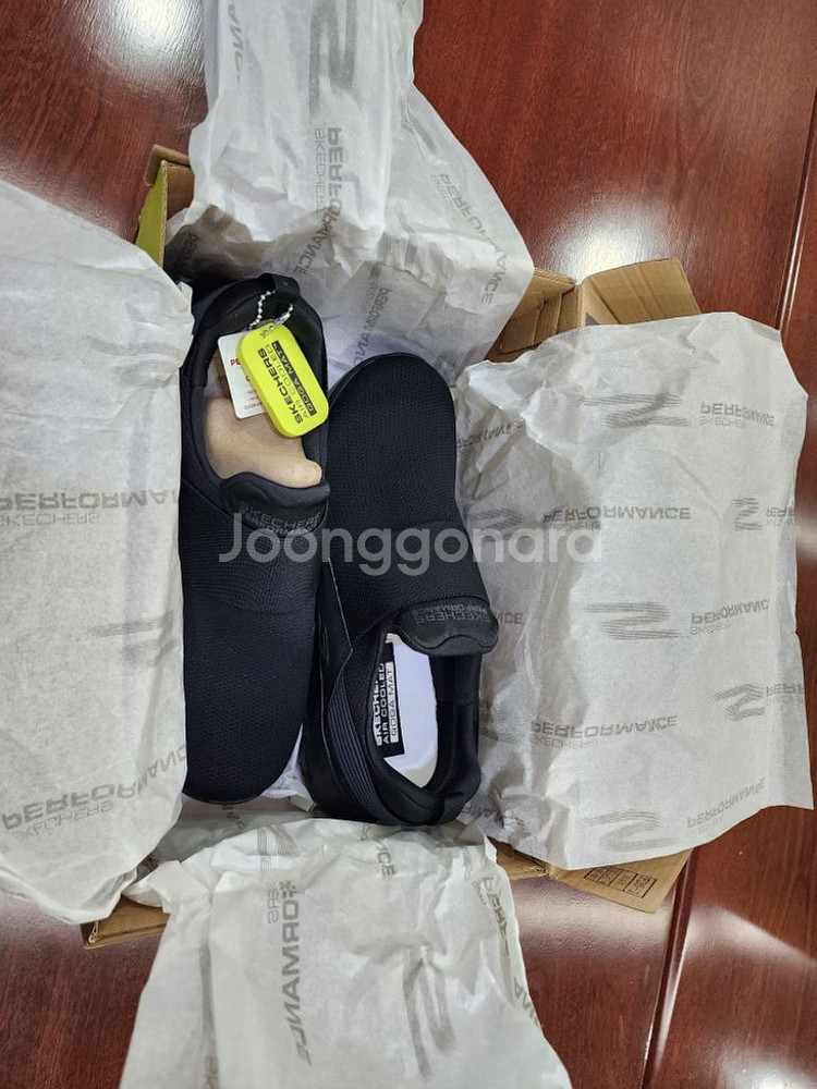 스케쳐스 운동화 260m 박포새제품 품번54844--3