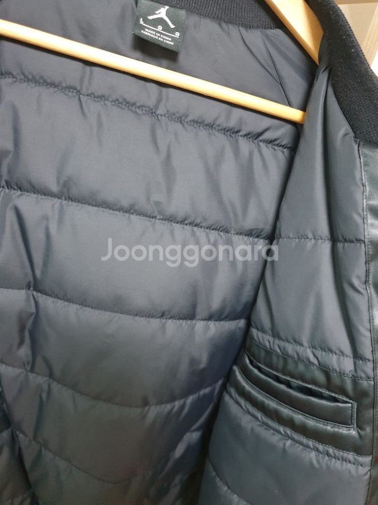 에어 조던 정품 빅로고 사틴 봄버 자켓--4