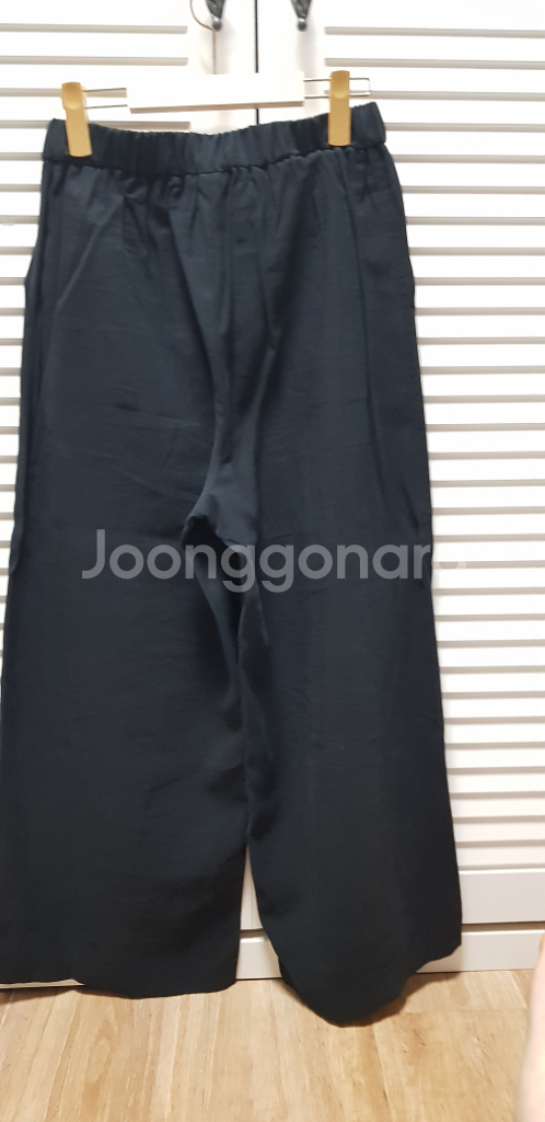 에잇세컨즈 와이드팬츠 M/ 블랙--2