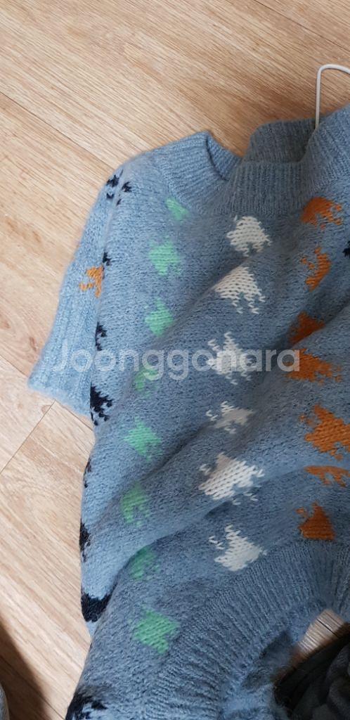 에잇세컨즈 베스트 M/ 하늘색--2