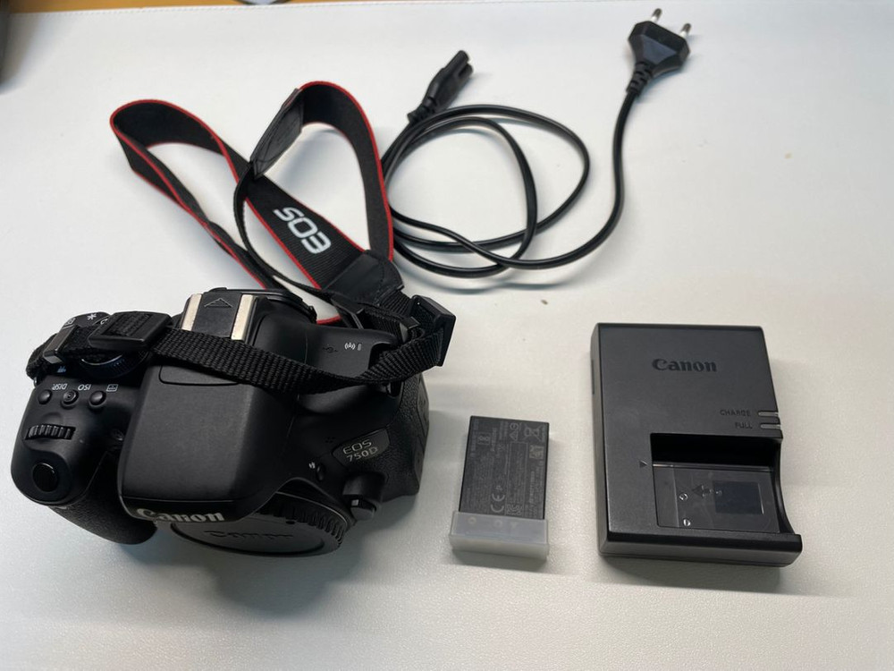 캐논 750D 바디--1