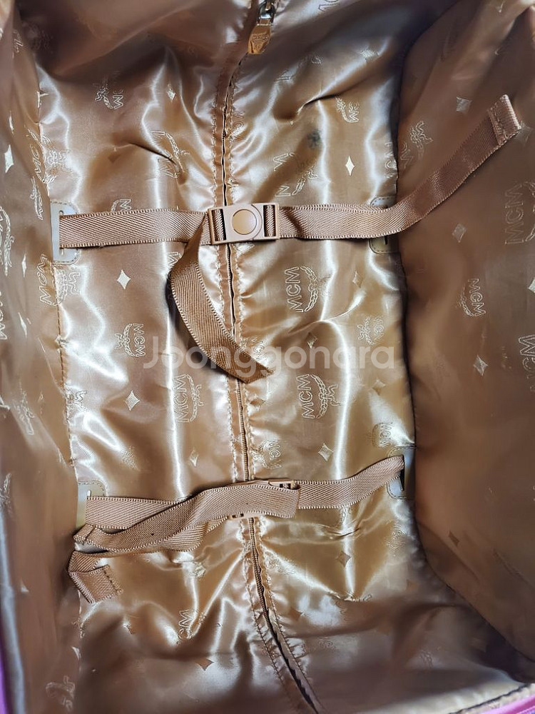 MCM 여행캐리어 20인치--9