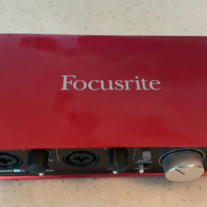 Focusrite scarlet 2i2 2세대 오인페