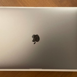 맥북프로 15인치 (터치바) 2018 i7 16GB