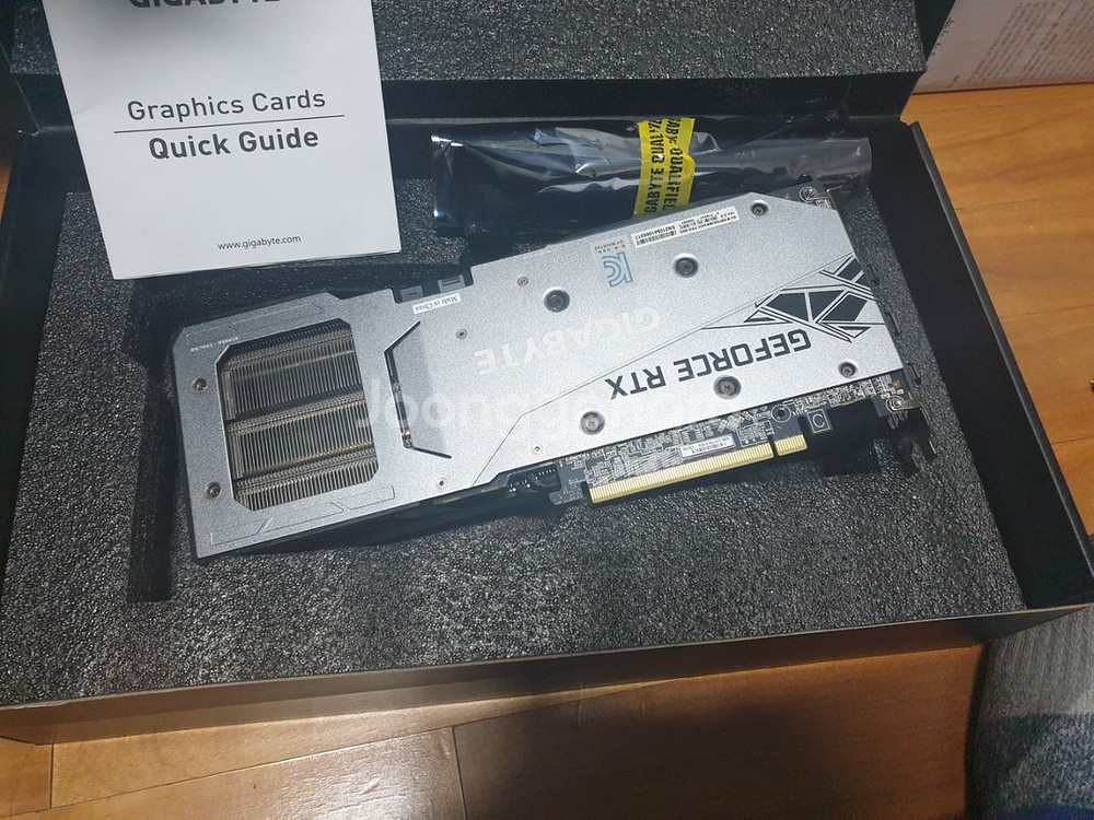 새리퍼상품 기가바이트 rtx3060ti 게이밍프로 팝니--4
