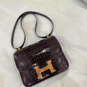 Hermes Constant 24