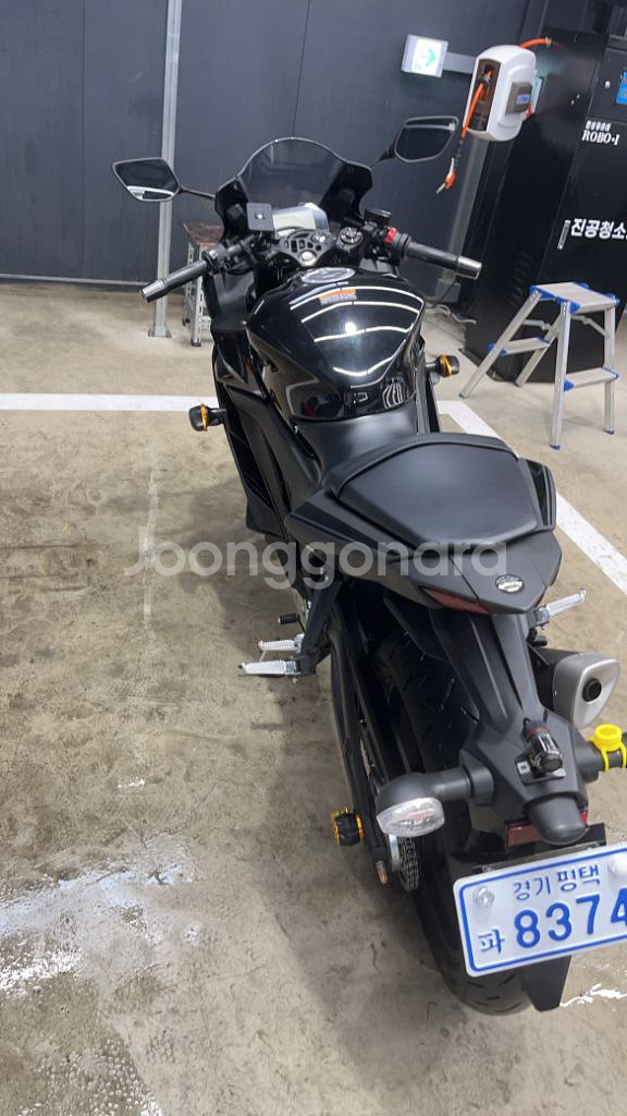 신차급) 입문추천! 20년식 야마하 R3 판매합니다!--2