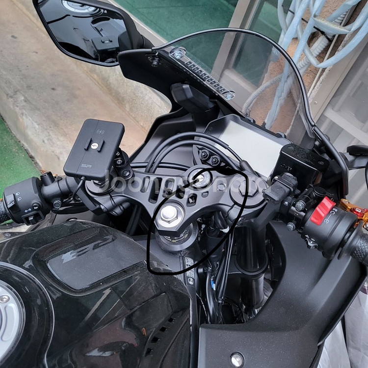 신차급) 입문추천! 20년식 야마하 R3 판매합니다!--3