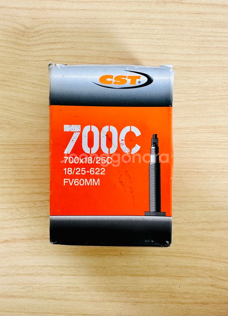cst 700c