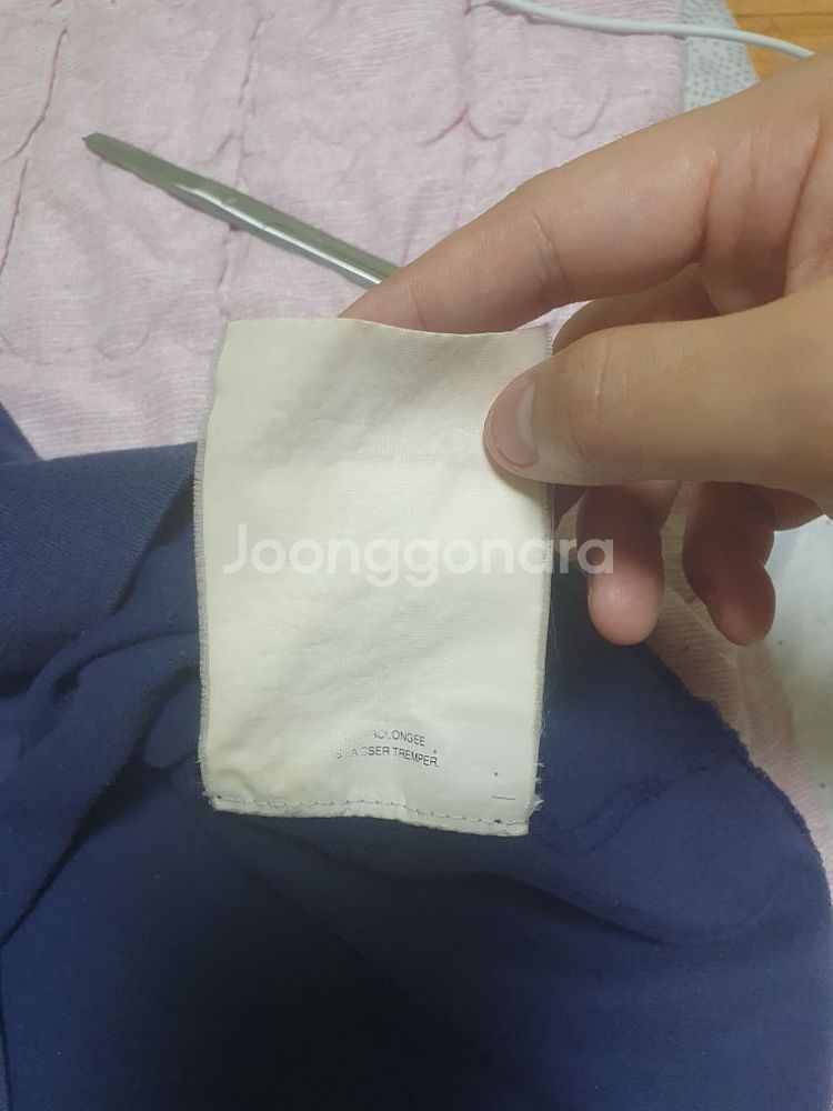 꼼데가르송 반팔티 m 사이즈 판매합니다.--4
