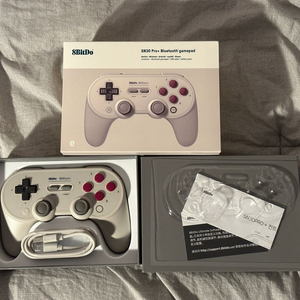 8bitdo sn30 plus 조이스틱 판매합니다.