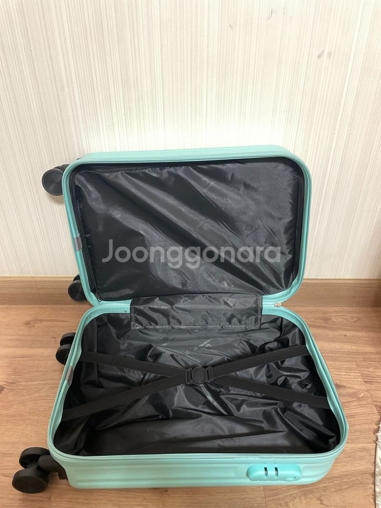 [새상품] 파스텔 20인치 여행용 캐리어--4
