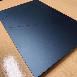 에이수스 Zenbook(UX3402ZA) 팝니다.