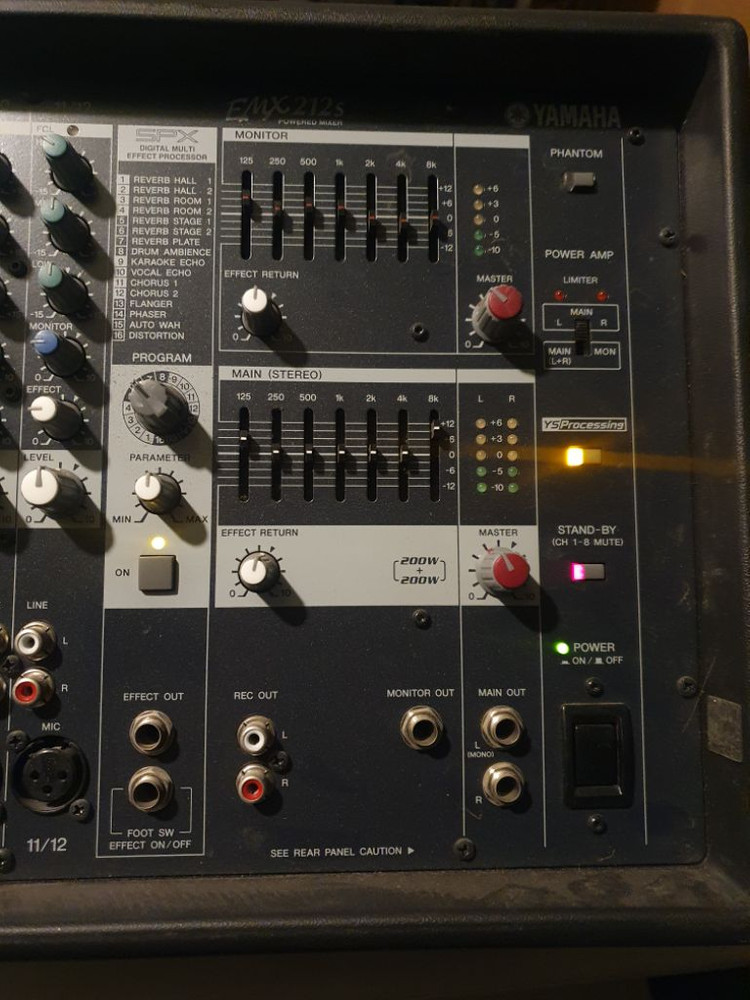 YAMAHA EMX212S 파위드 믹서 판매합니다--5