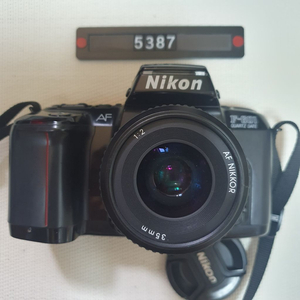 니콘 F-601 AF 데이터백 필름카메라 35mm 광각