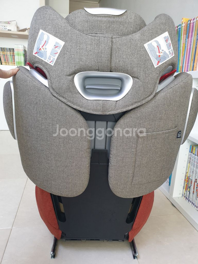 싸이벡스 주니어 카시트 isofix + 니가드 발판--5