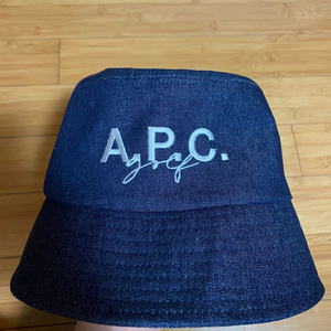 [미사용 새상품] A.P.C golf 버킷 햇