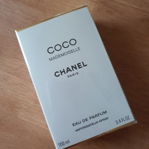 코코 샤넬 마드모아젤 오드퍼퓸 100ml 판매합니다~