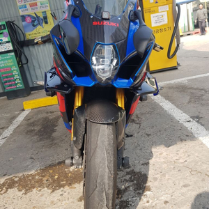 스즈끼R1000R