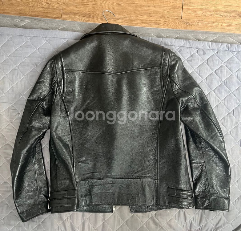 비바스튜디오 라이더자켓 판매합니다--1