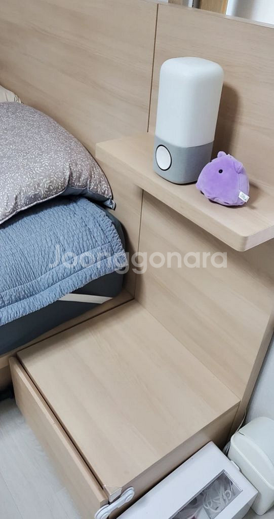 시몬스국민프레임+협탁--1