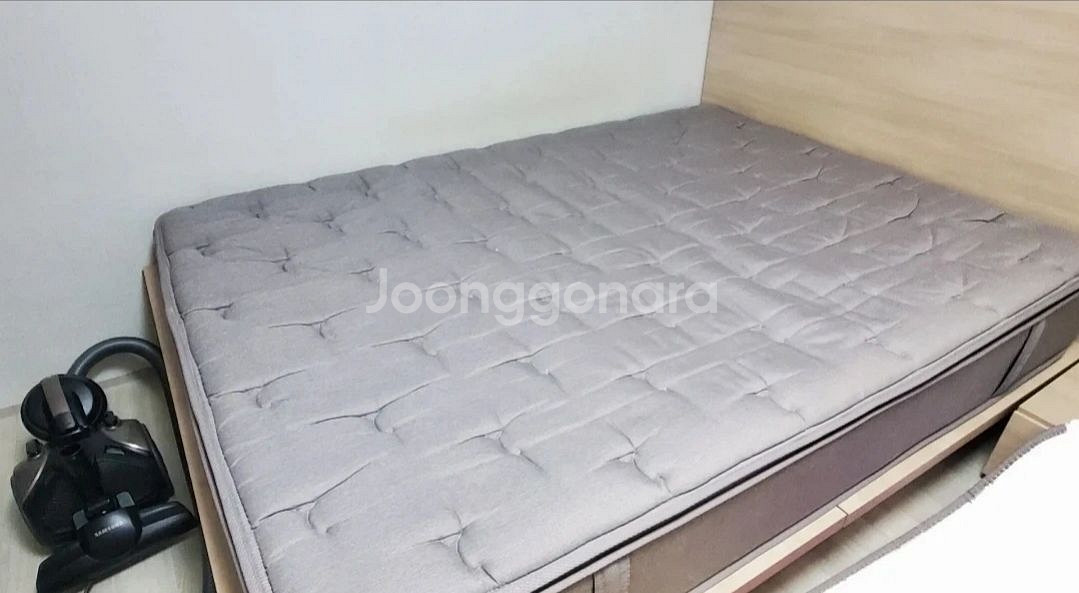 시몬스국민프레임+협탁--2