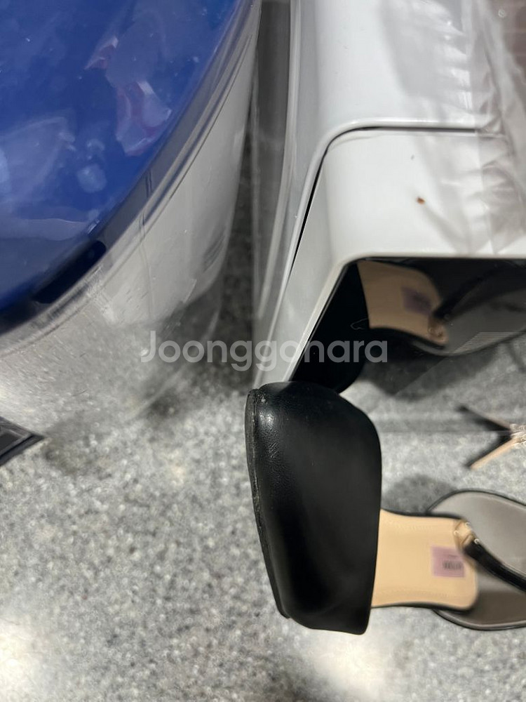 메이윤 제작 스트랩 힐 구두 230 블랙 팝니다--6