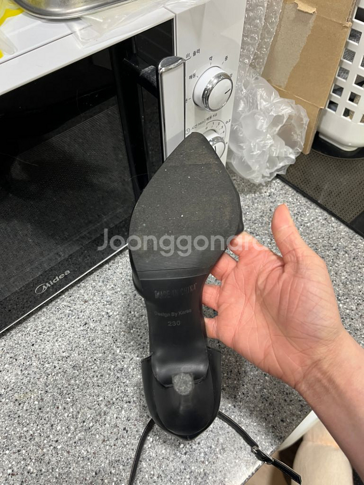 메이윤 제작 스트랩 힐 구두 230 블랙 팝니다--8