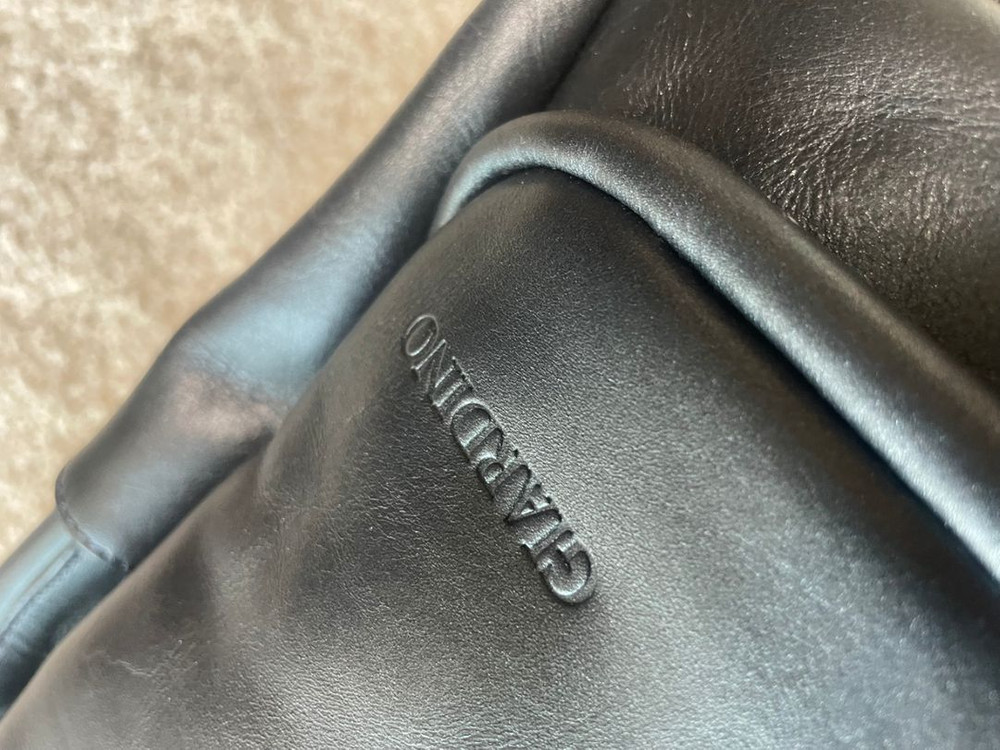 자크뮈스 giardino 양가죽 백팩 가방--2