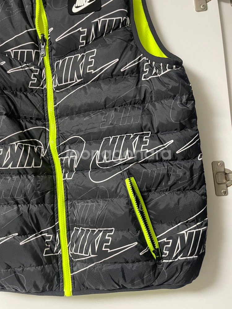 나이키 키즈조끼 XL 사이즈--3