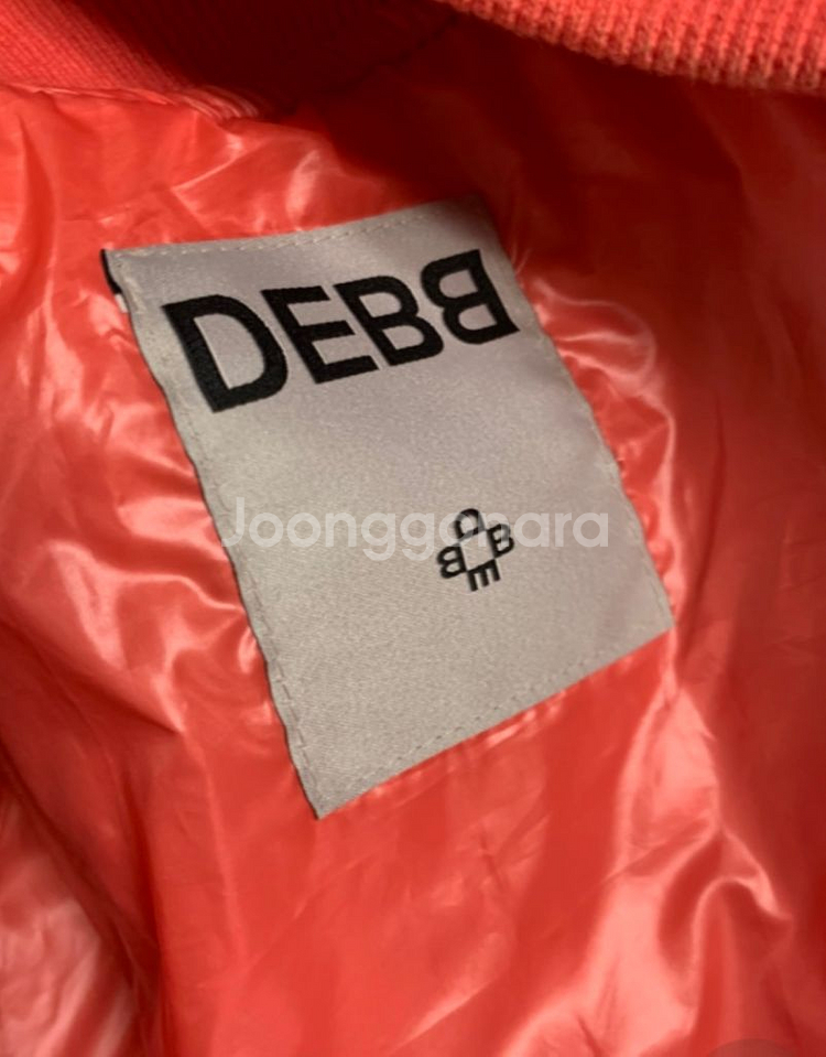 뎁 debb 점퍼랑 퍼프소매티 세트--2