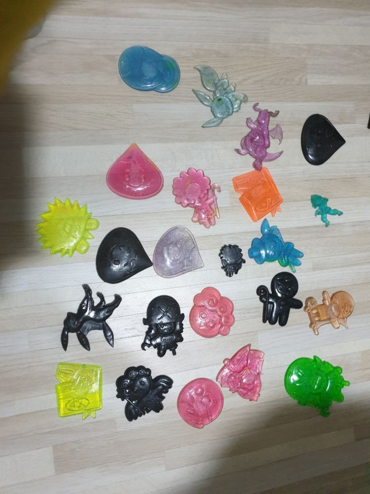 인기고무딱지 이미지