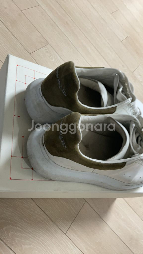 알렉산더맥퀸 42 카키색--2