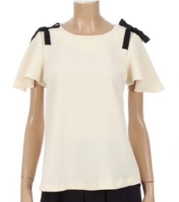 질바이질스튜어트 블랙리본 상아색 반팔블라우스--6