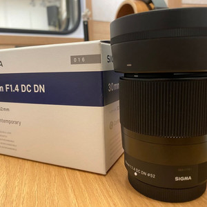 SIGMA 30mm f1.4 후지 마운트