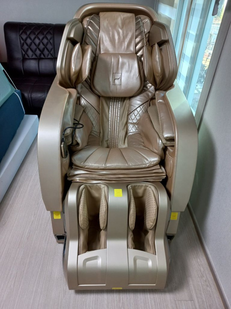 바디프랜드 파라오 안마의자입니다. 이미지