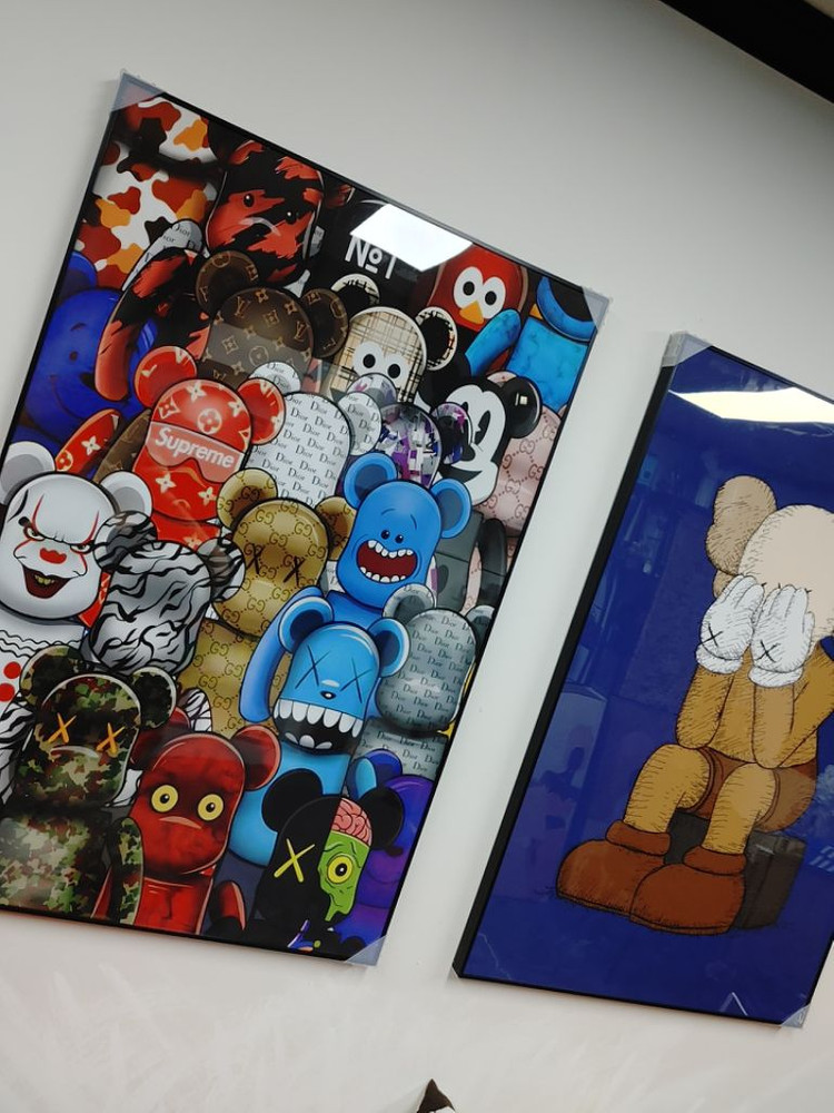 명품 슈프림 구찌 샤넬 카우스 베어브릭 대형 그림 액자--4