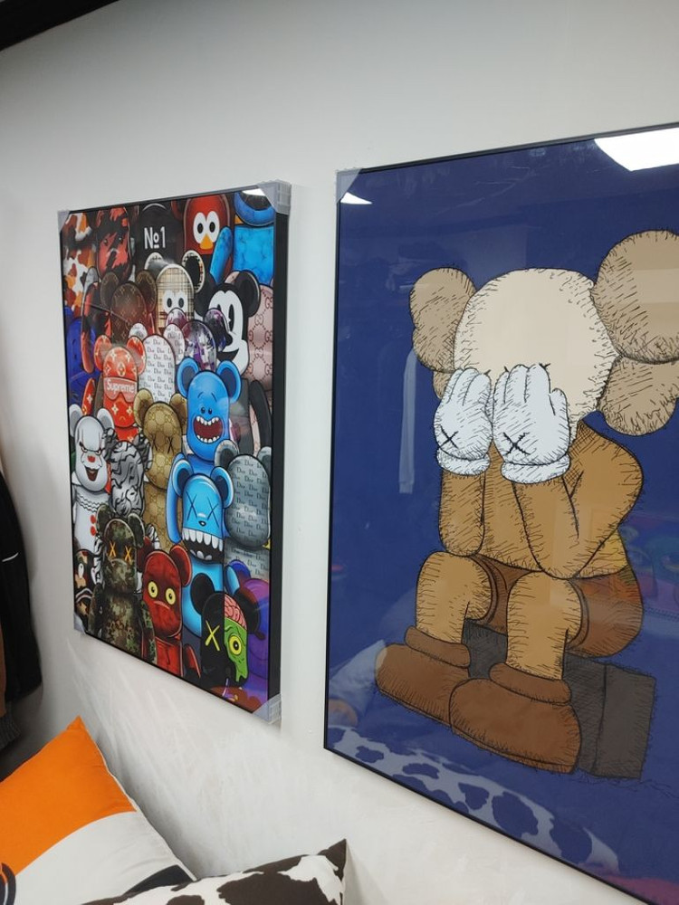 명품 슈프림 구찌 샤넬 카우스 베어브릭 대형 그림 액자--7